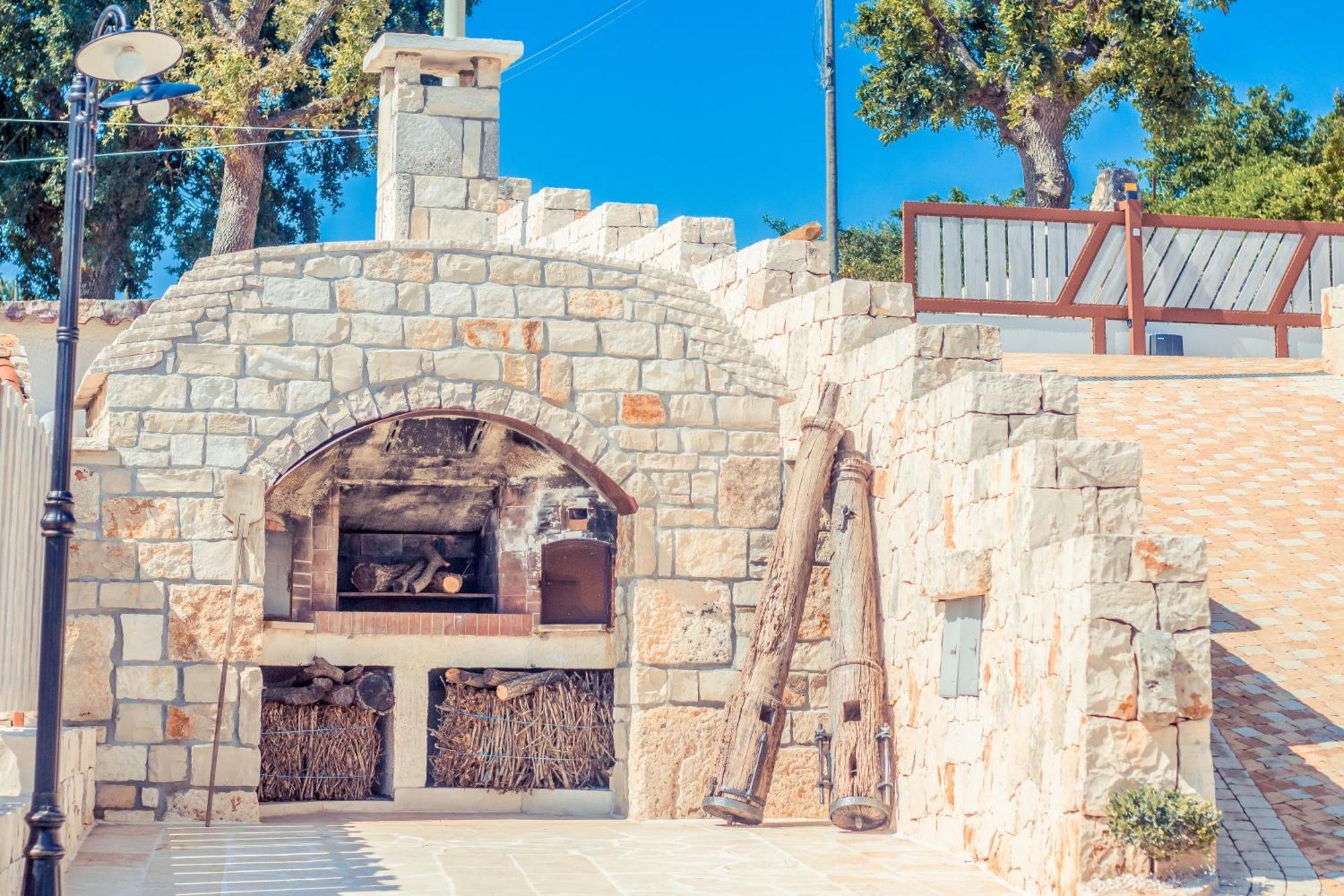 Вілла Navolte Trulli E Quiete Con Piscina Локоротондо Екстер'єр фото